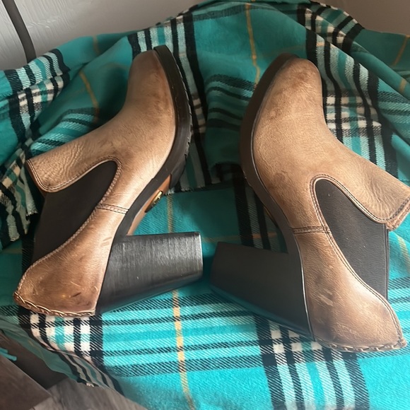 Ariat Chelsea Bootie Heel Women size 6.5 - Picture 4 of 8